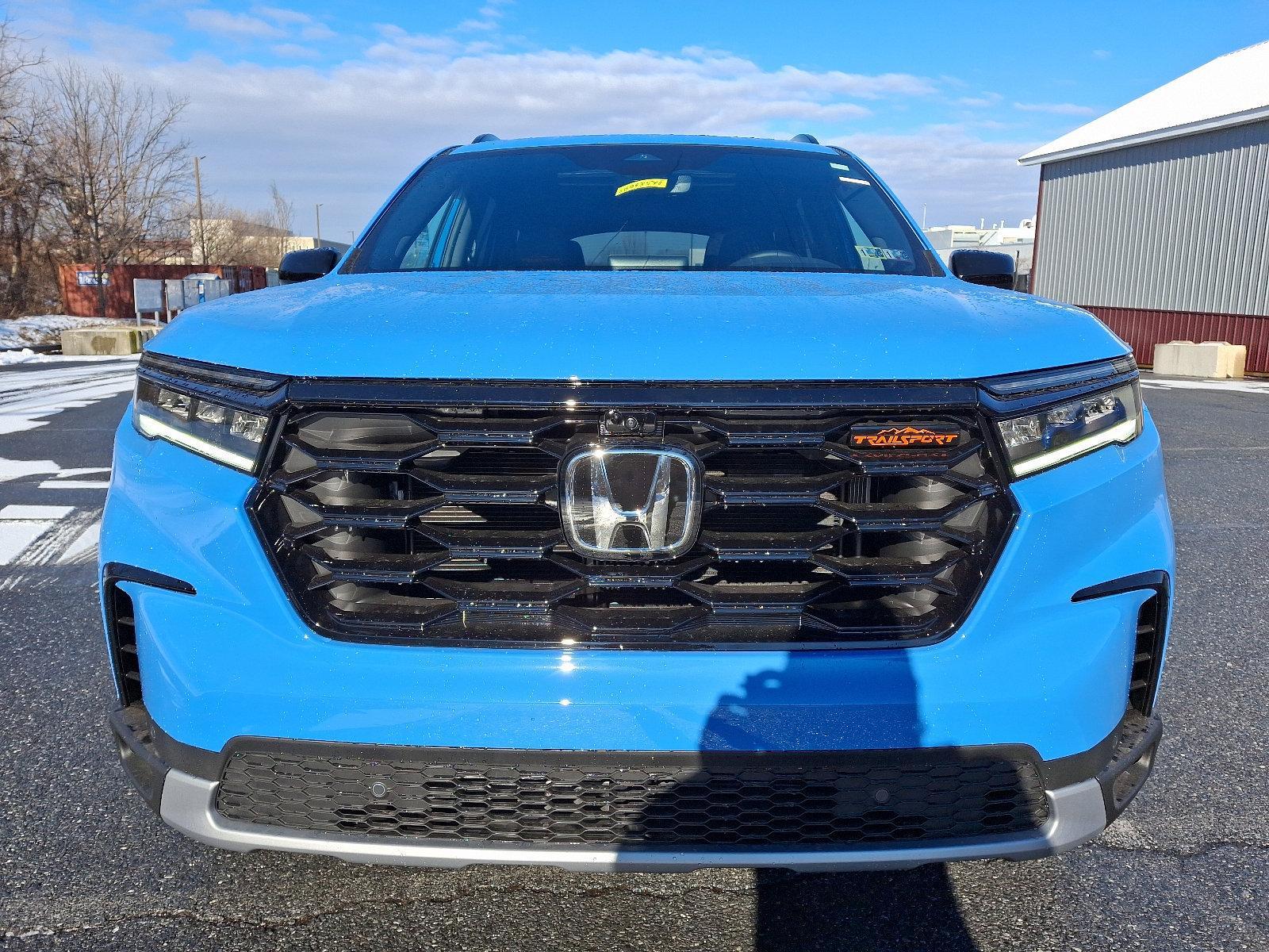 2025 Honda Pilot Vehicle Photo in Harrisburg, PA 17111