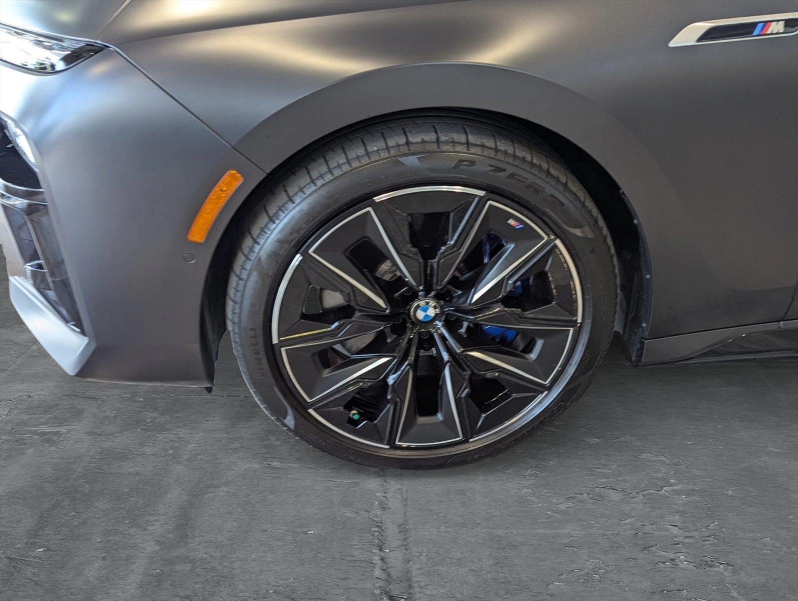 2024 BMW i7 Vehicle Photo in Delray Beach, FL 33444