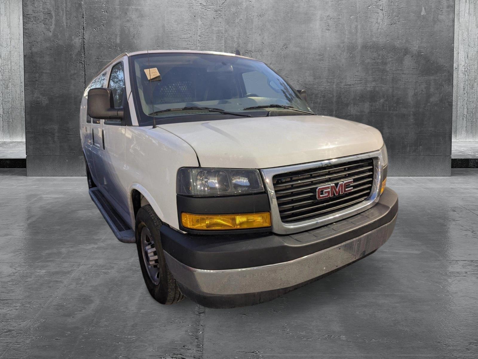 2022 GMC Savana Cargo 2500 Vehicle Photo in MIAMI, FL 33134-2699