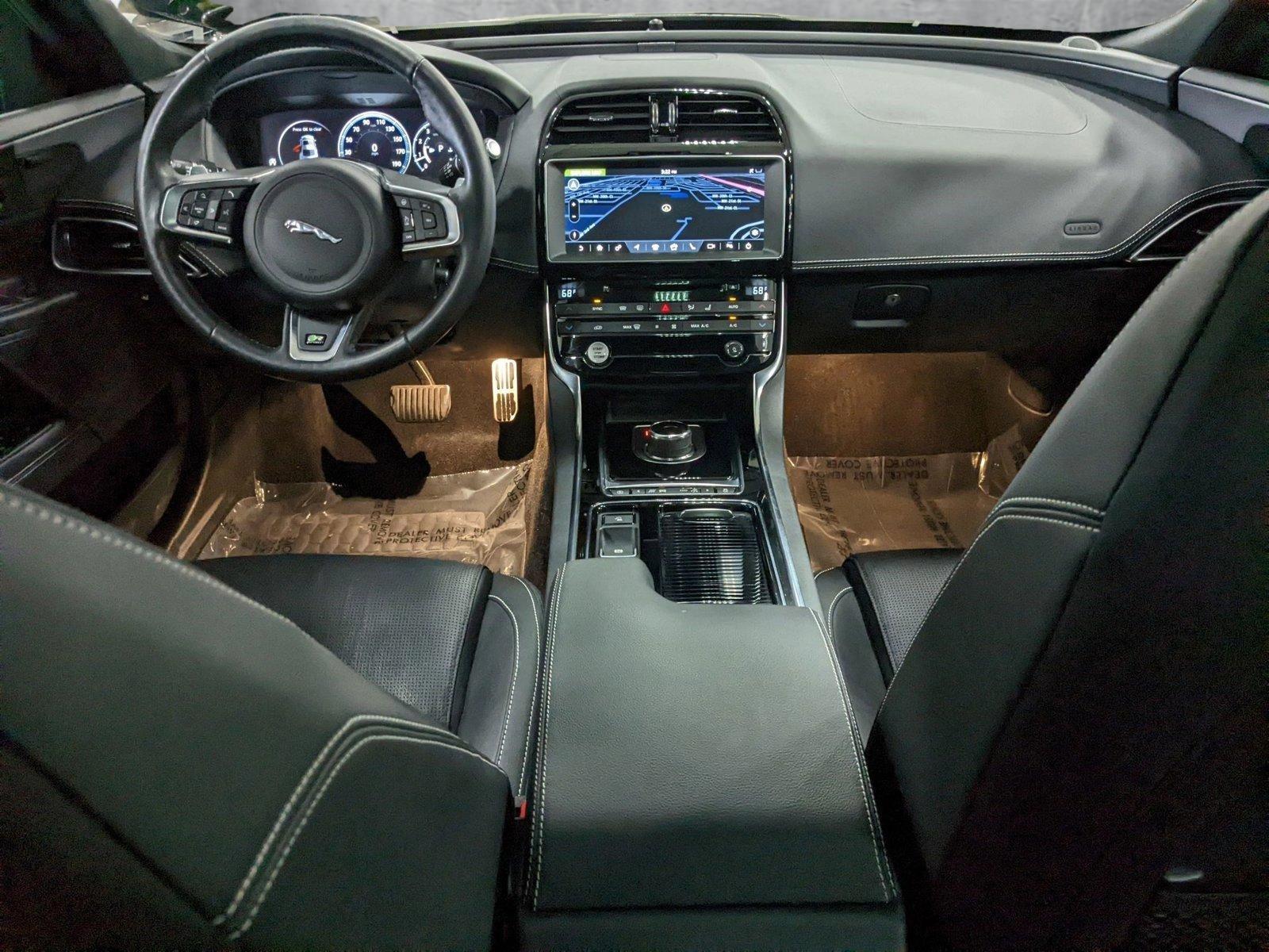 2019 Jaguar XE Vehicle Photo in Pompano Beach, FL 33064