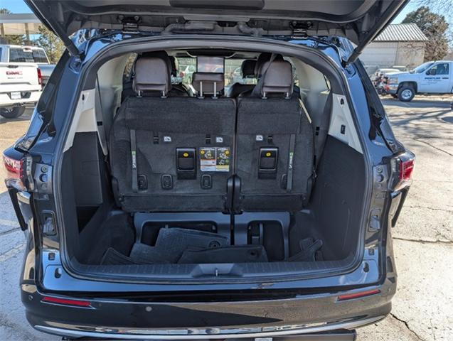 2023 Toyota Sienna Vehicle Photo in AURORA, CO 80012-4011