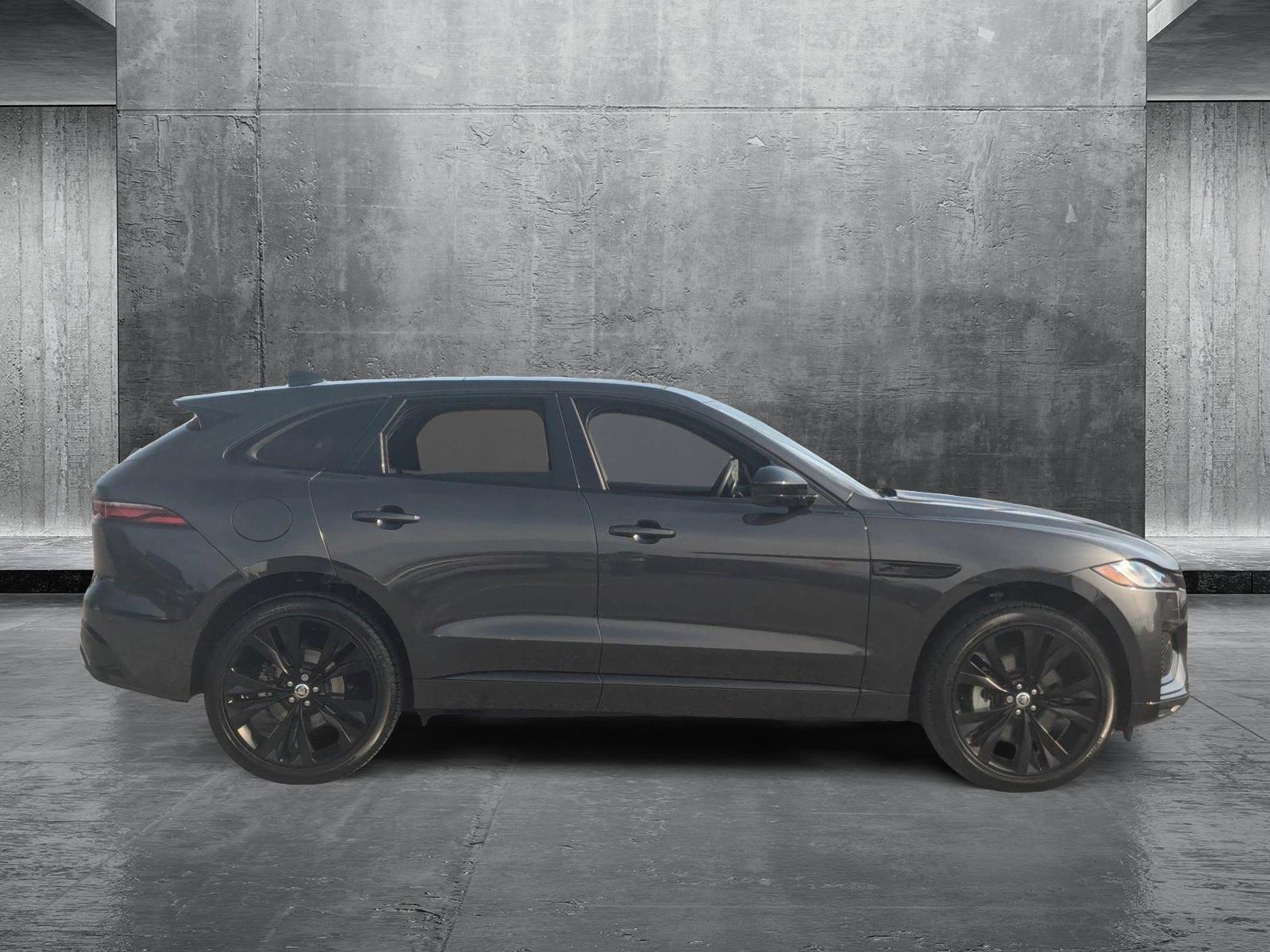 2024 Jaguar F-PACE Vehicle Photo in Cockeysville, MD 21030