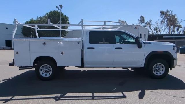 2024 GMC Sierra 3500 HD Vehicle Photo in PASADENA, CA 91107-3803