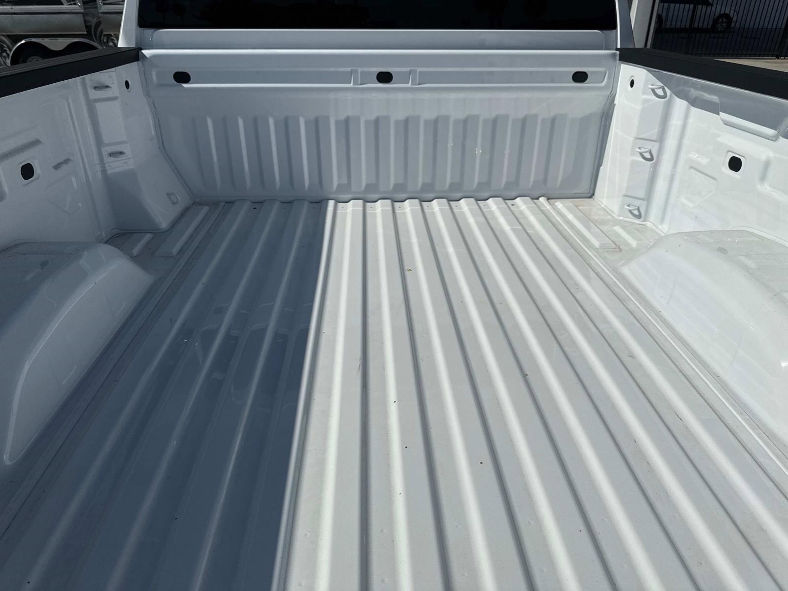 2025 Chevrolet Silverado 2500 HD Vehicle Photo in LOS ANGELES, CA 90007-3794