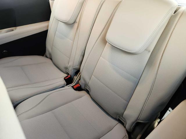 2025 Mercedes-Benz GLS Vehicle Photo in HOUSTON, TX 77079