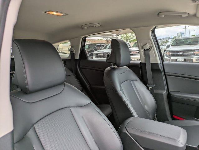 2025 Kia Sportage Vehicle Photo in SELMA, TX 78154-1459