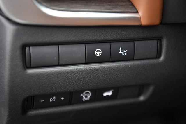 2025 Nissan Rogue Vehicle Photo in Ballwin, MO 63011