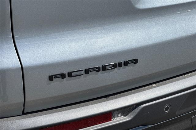 2025 GMC Acadia Vehicle Photo in ELK GROVE, CA 95757-8703