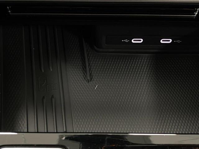 2025 Volkswagen Atlas Vehicle Photo in Appleton, WI 54913
