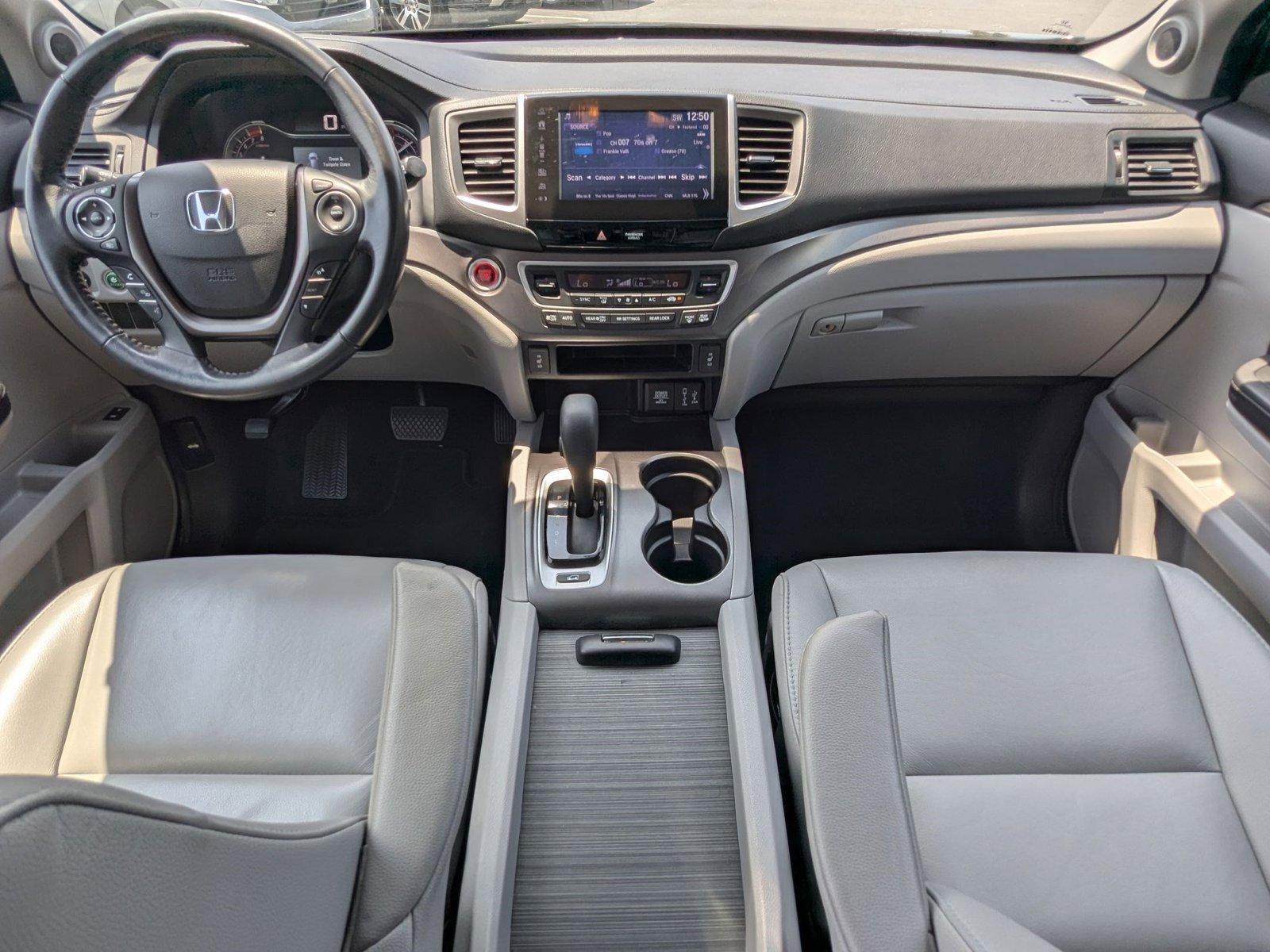 2017 Honda Pilot Vehicle Photo in Panama City, FL 32401