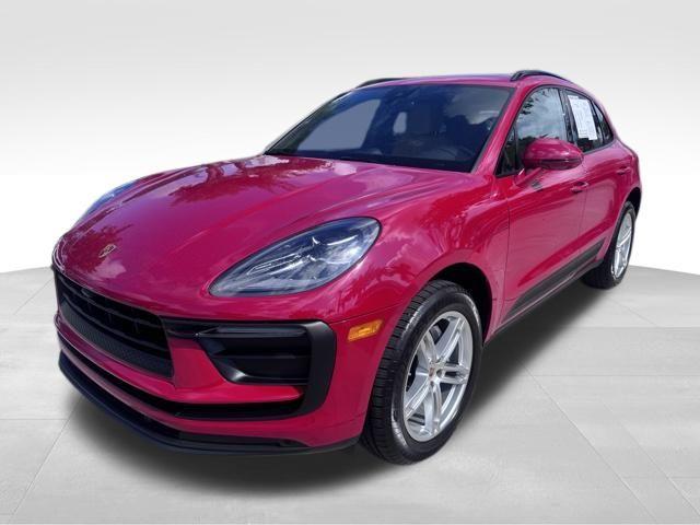 2022 Porsche Macan Vehicle Photo in DELRAY BEACH, FL 33483-3294