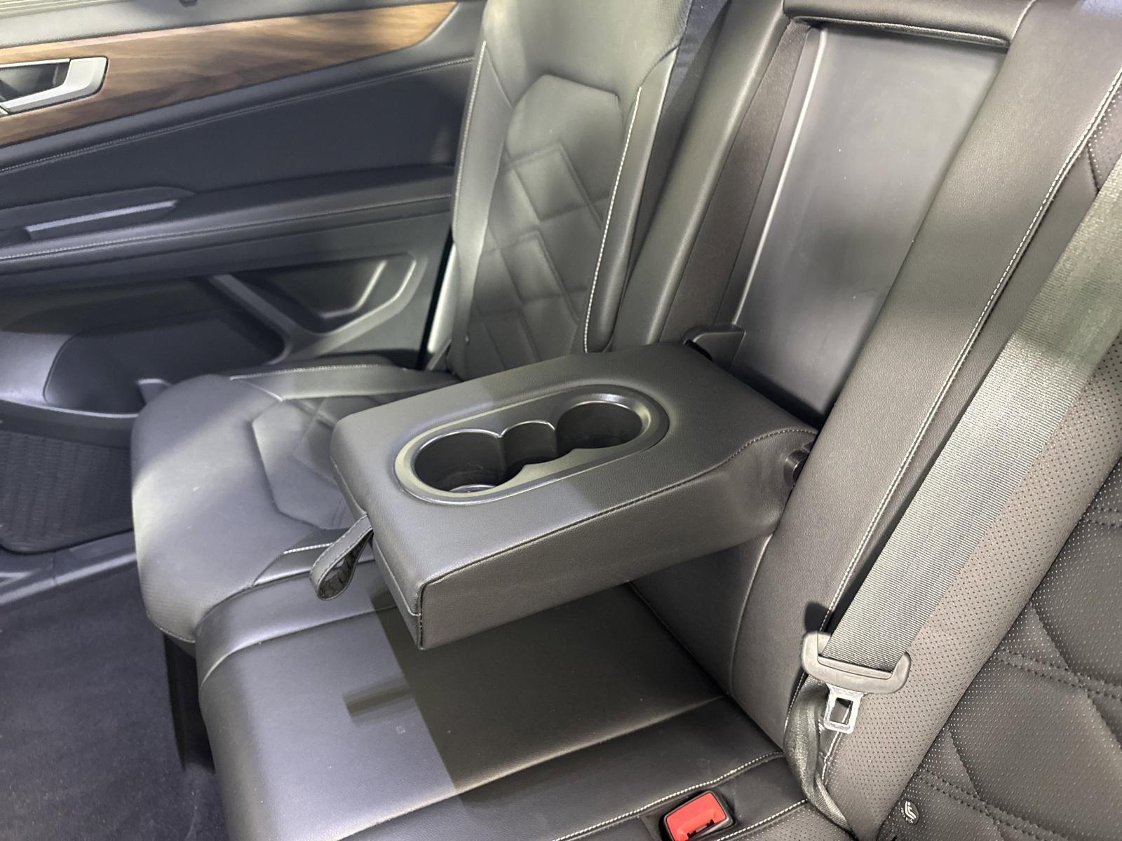 2024 Volkswagen Atlas Vehicle Photo in Georgetown, TX 78626