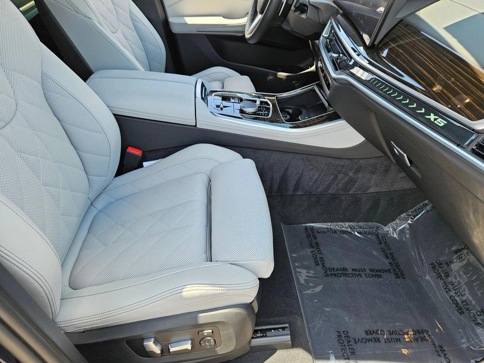 2024 BMW X5 xDrive50e Vehicle Photo in Hollywood, FL 33021