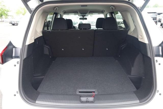 2025 Nissan Rogue Vehicle Photo in Hazelwood, MO 63042