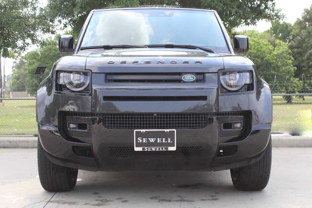 2024 Defender Vehicle Photo in HOUSTON, TX 77090