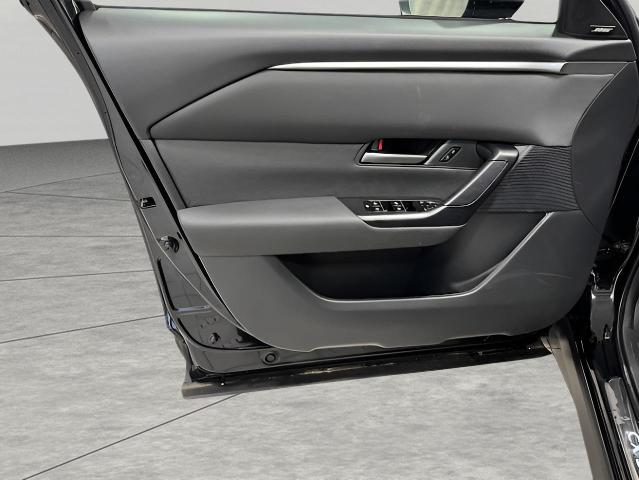 2025 Mazda CX-50 Vehicle Photo in Green Bay, WI 54304