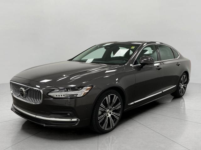 2024 Volvo S90 Vehicle Photo in Appleton, WI 54913