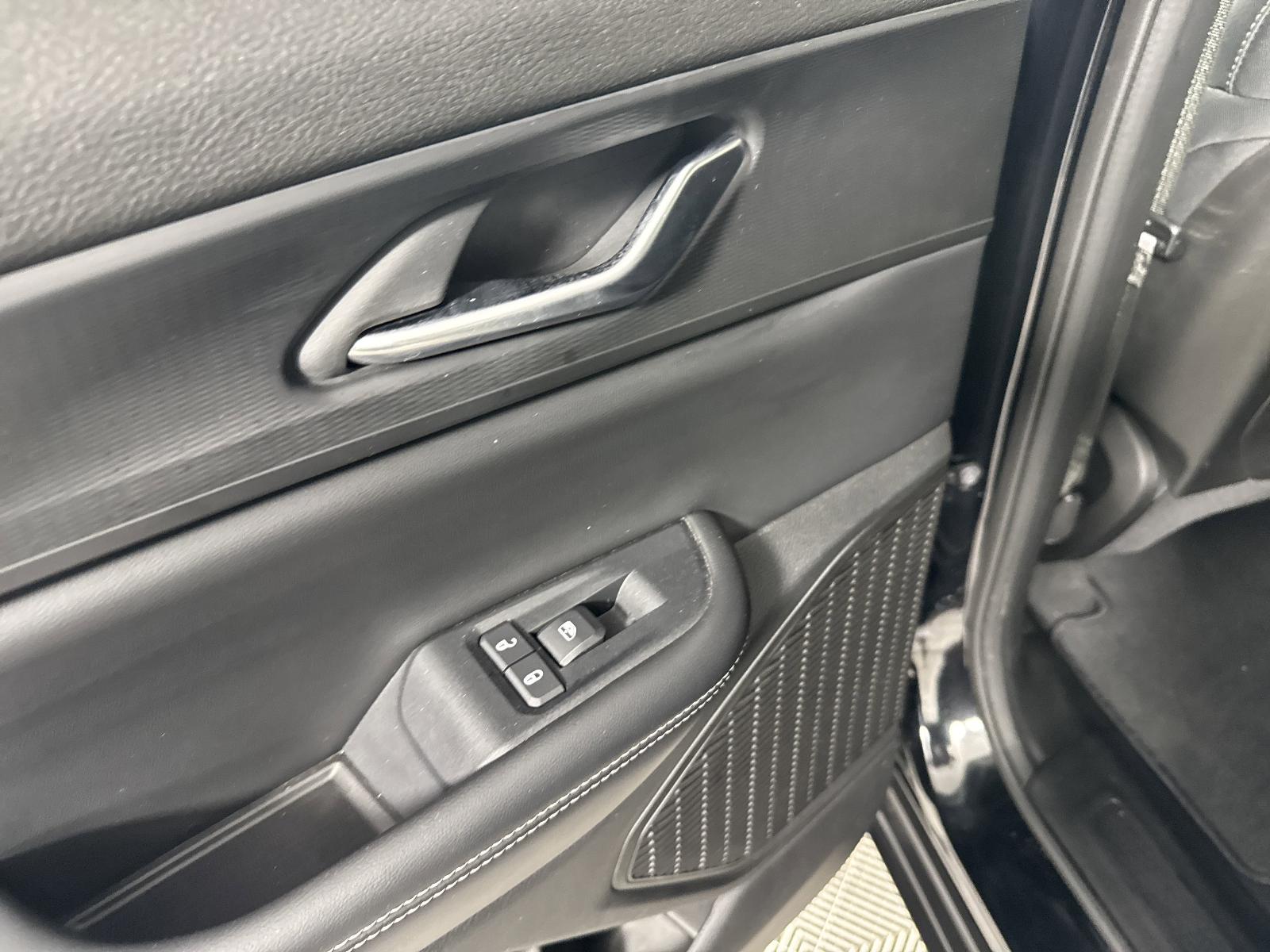 2024 Jeep Grand Cherokee Vehicle Photo in GEORGETOWN, TX 78626-7508