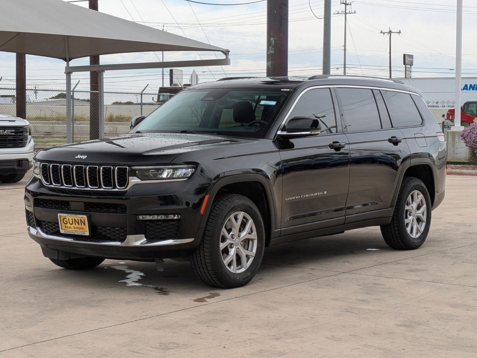 2021 Jeep Grand Cherokee L Vehicle Photo in SELMA, TX 78154-1460