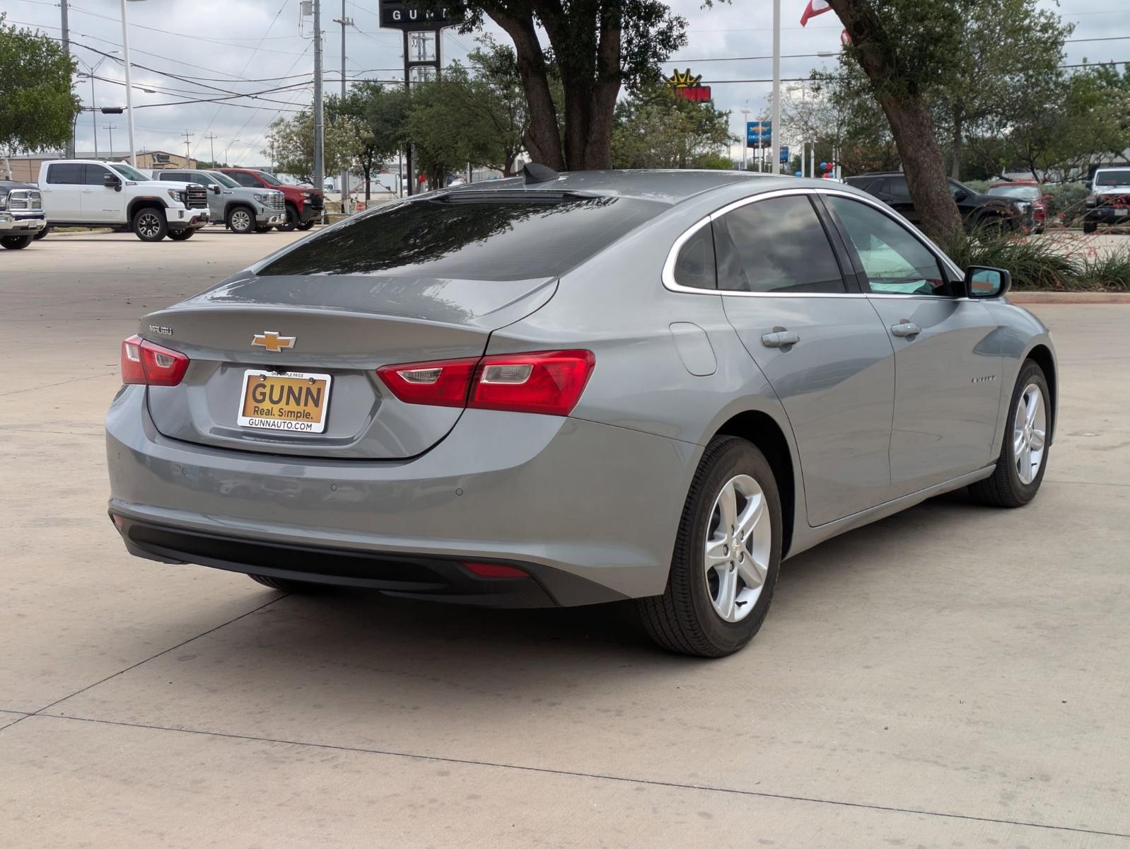 2024 Chevrolet Malibu Vehicle Photo in SELMA, TX 78154-1460
