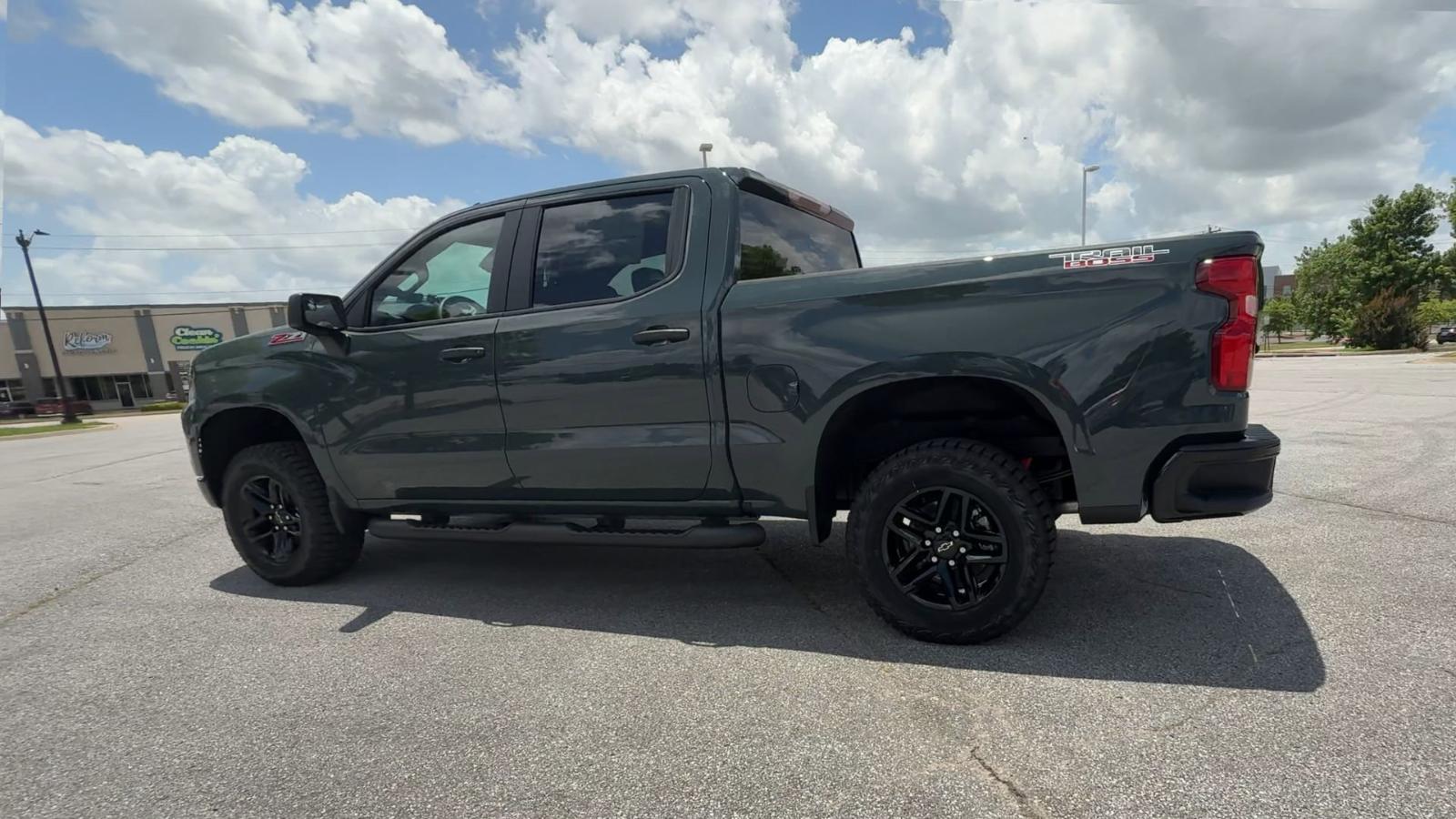 2025 Chevrolet Silverado 1500 Vehicle Photo in BENTONVILLE, AR 72712-4322