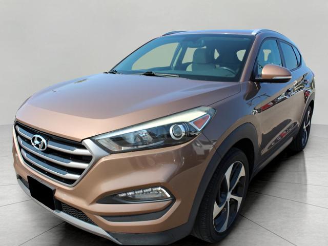 2016 Hyundai TUCSON Vehicle Photo in Green Bay, WI 54304