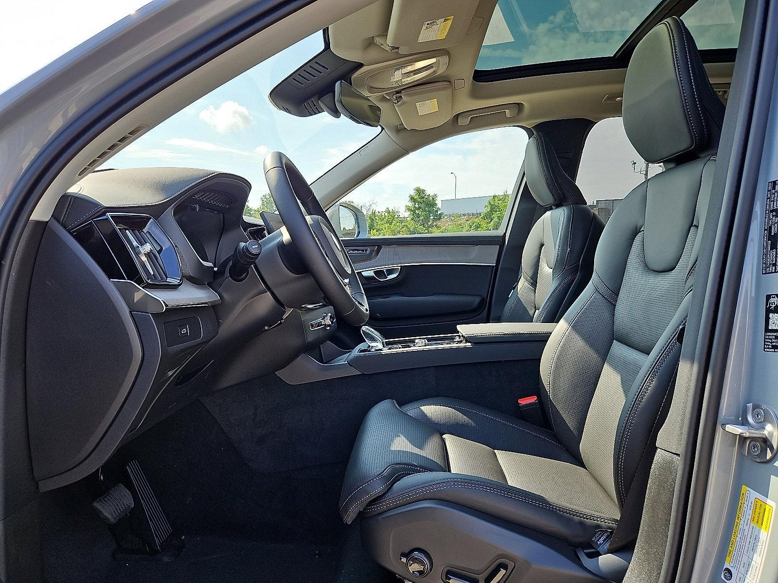 2026 Volvo XC90 Vehicle Photo in Trevose, PA 19053