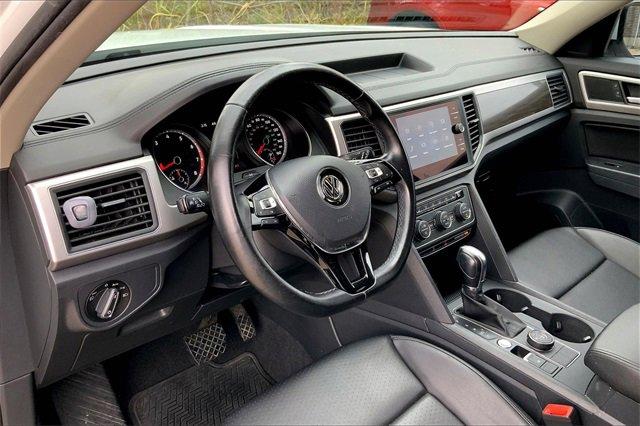 2018 Volkswagen Atlas Vehicle Photo in KANSAS CITY, MO 64114-4502