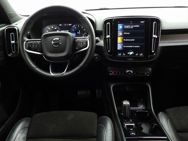 2022 Volvo XC40 Vehicle Photo in DALLAS, TX 75244-5909