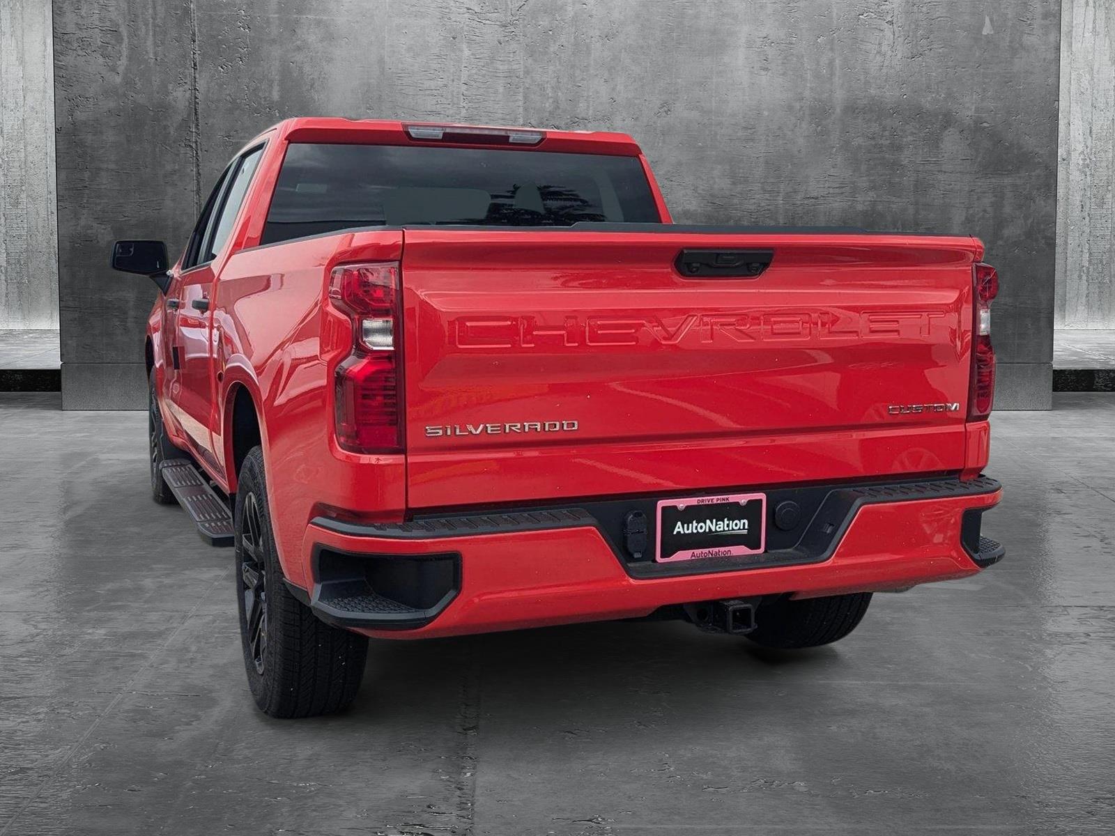 2024 Chevrolet Silverado 1500 Vehicle Photo in PEMBROKE PINES, FL 33024-6534