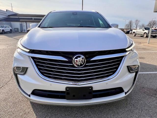 Used 2022 Buick Enclave Essence with VIN 5GAEVAKW1NJ140401 for sale in Effingham, IL