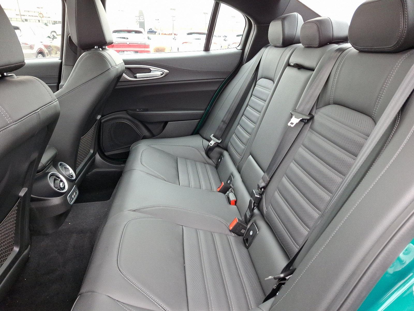 2025 Alfa Romeo Giulia Vehicle Photo in Mechanicsburg, PA 17050
