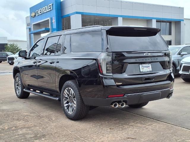 2025 Chevrolet Suburban Vehicle Photo in ROSENBERG, TX 77471-5675