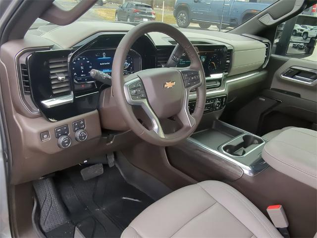 2024 Chevrolet Silverado 3500 HD Vehicle Photo in ALBERTVILLE, AL 35950-0246