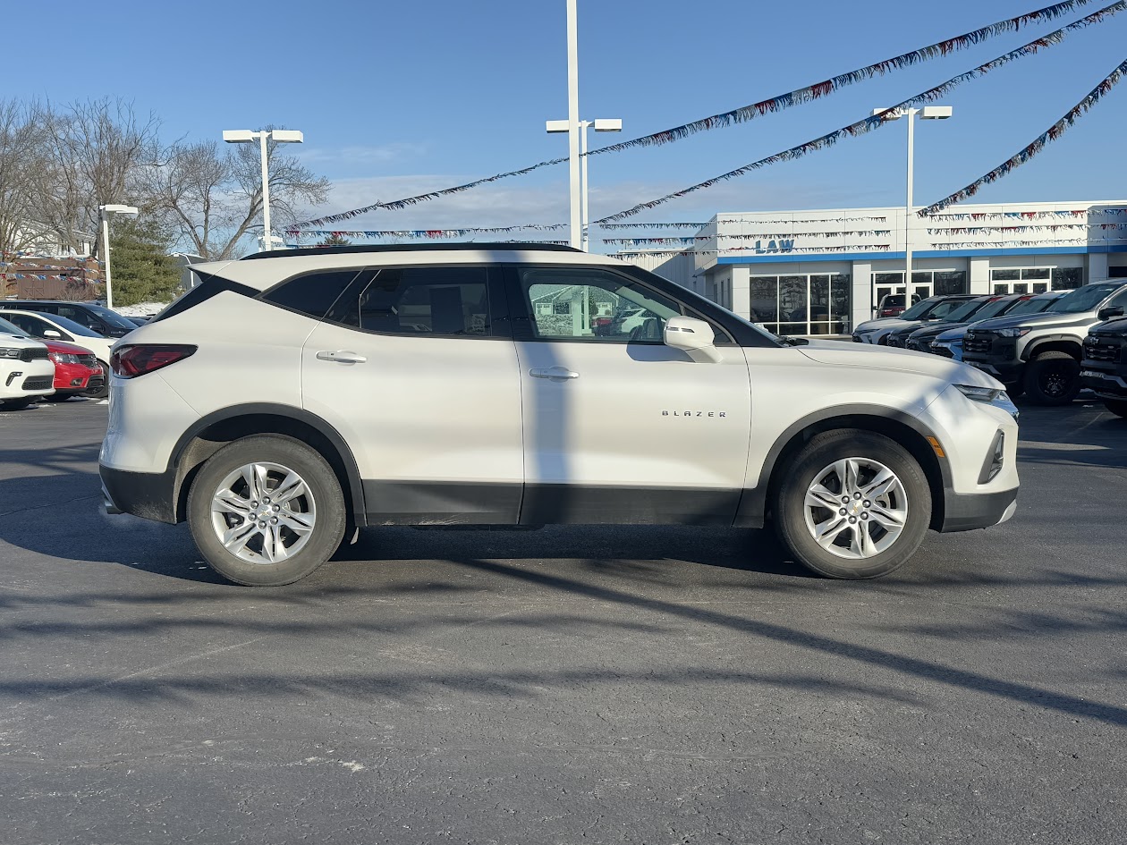 2020 Chevrolet Blazer Vehicle Photo in BOONVILLE, IN 47601-9633