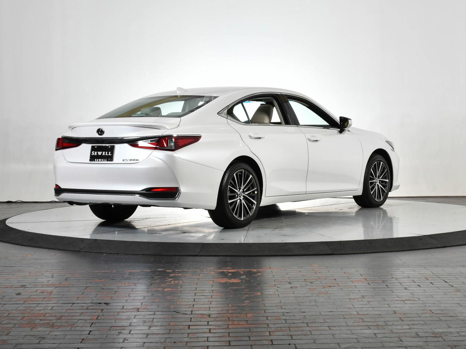 2025 Lexus ES 300h Vehicle Photo in DALLAS, TX 75235