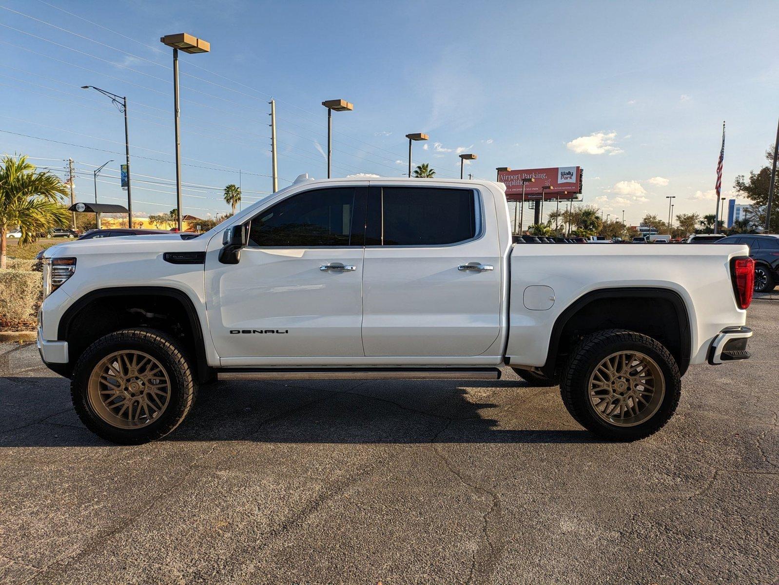 2023 GMC Sierra 1500 Vehicle Photo in ORLANDO, FL 32812-3021