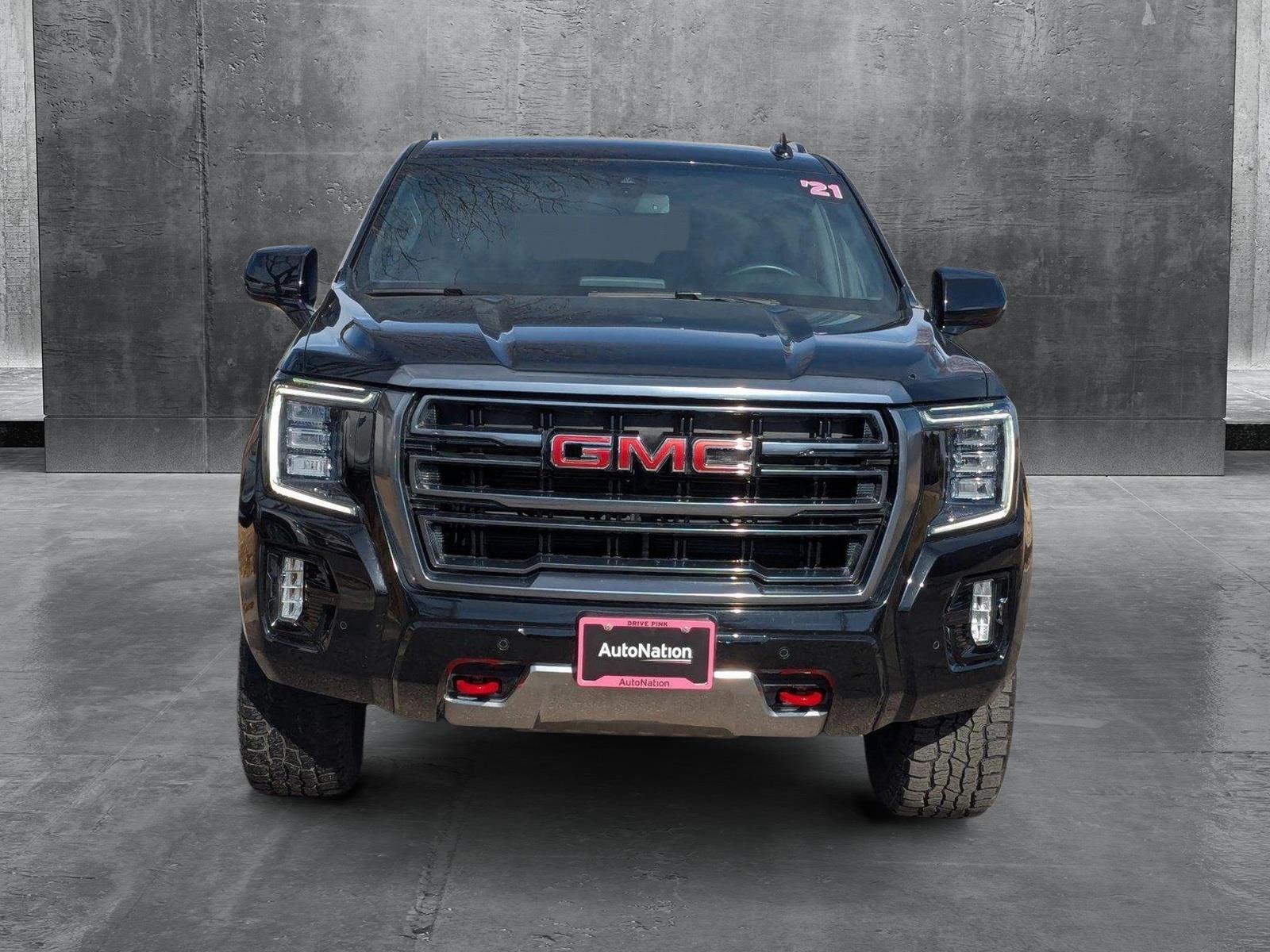 2021 GMC Yukon XL Vehicle Photo in LONE TREE, CO 80124-2750