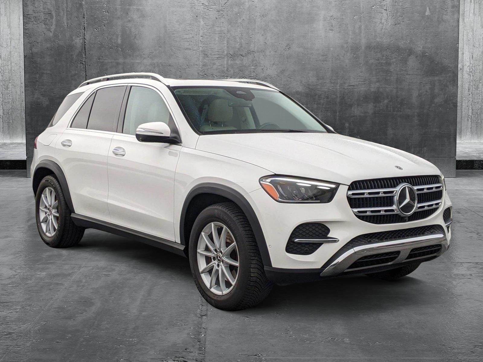 2024 Mercedes-Benz GLE Vehicle Photo in TIMONIUM, MD 21093-2300