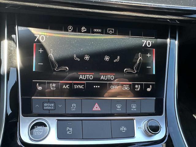 2025 Audi Q7 Vehicle Photo in HOUSTON, TX 77090