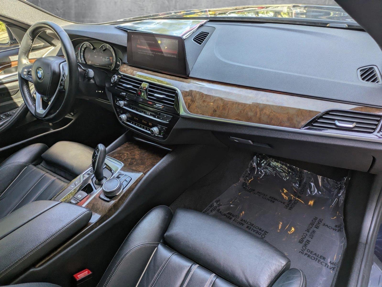 2019 BMW 5 Series Vehicle Photo in GREENACRES, FL 33463-3207