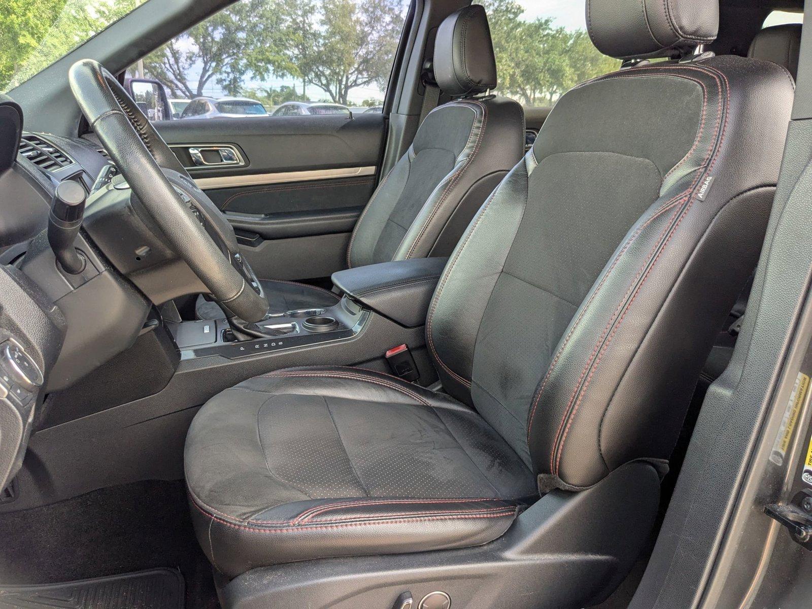 2018 Ford Explorer Vehicle Photo in St. Petersburg, FL 33713