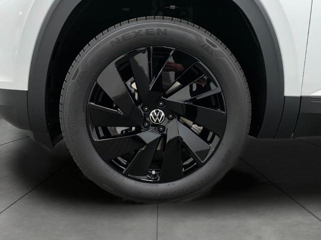 2025 Volkswagen Atlas Vehicle Photo in Appleton, WI 54913
