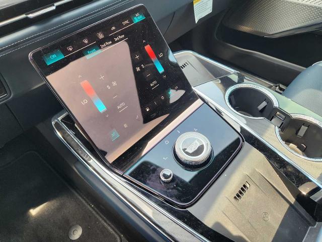 2025 Cadillac Escalade IQ Vehicle Photo in HOUSTON, TX 77079