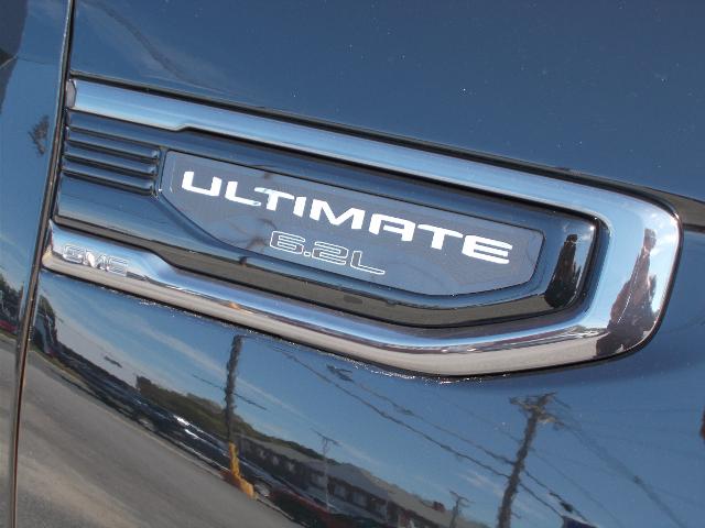 2025 GMC Sierra 1500 Vehicle Photo in LOWELL, MA 01852-4336
