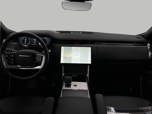2025 Range Rover Vehicle Photo in Appleton, WI 54913