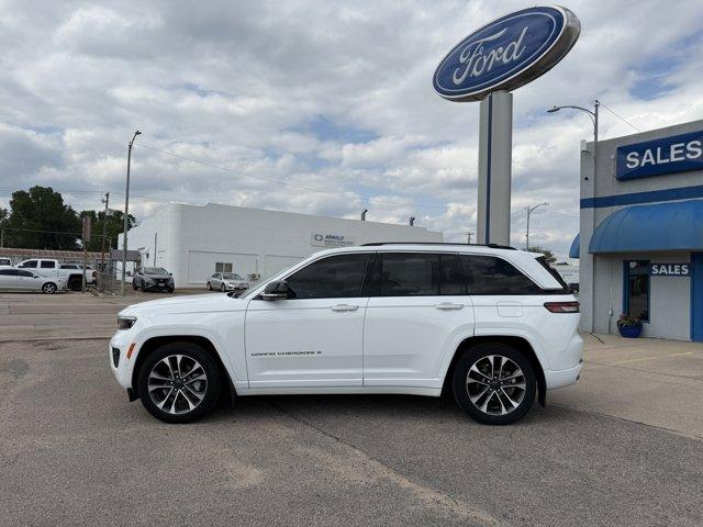 2023 Jeep Grand Cherokee Vehicle Photo in Ogallala, NE 69153