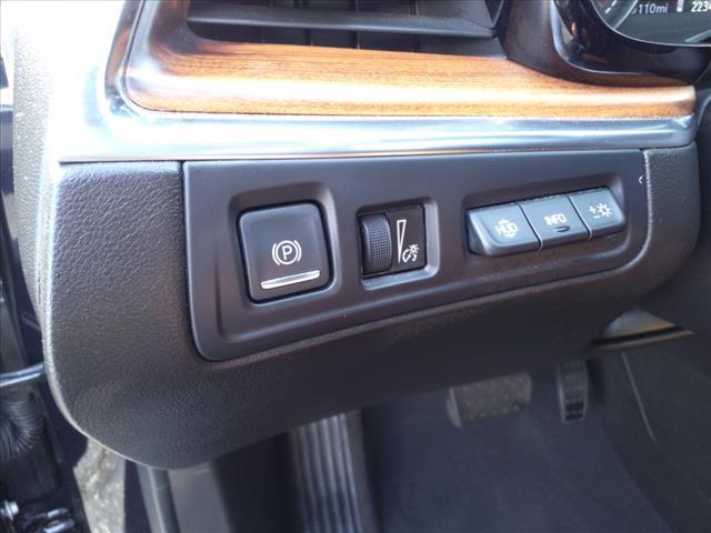 2021 Cadillac XT5 Vehicle Photo in SMITHTOWN, NY 11787-5023