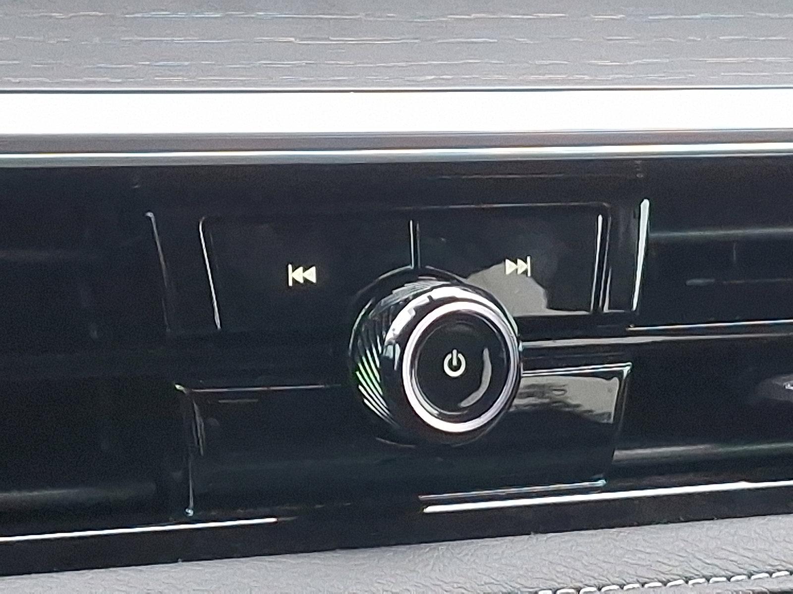 2025 INFINITI QX80 Vehicle Photo in Harrisburg, PA 17111-1033