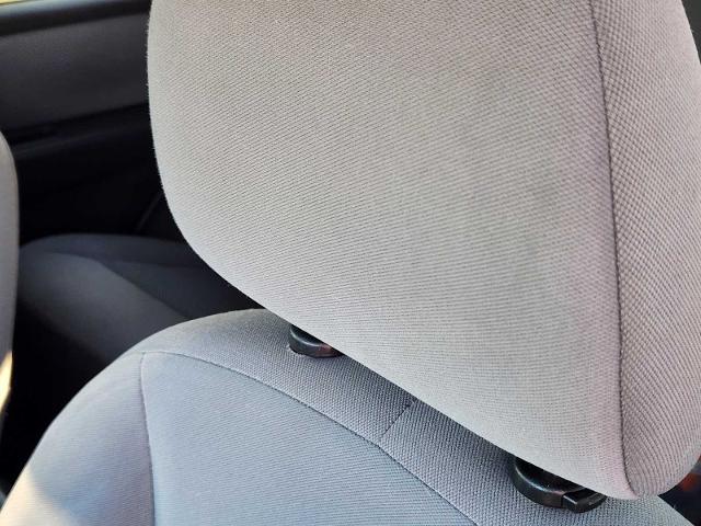 2005 Ford Escape Vehicle Photo in DENTON, TX 76210-9321